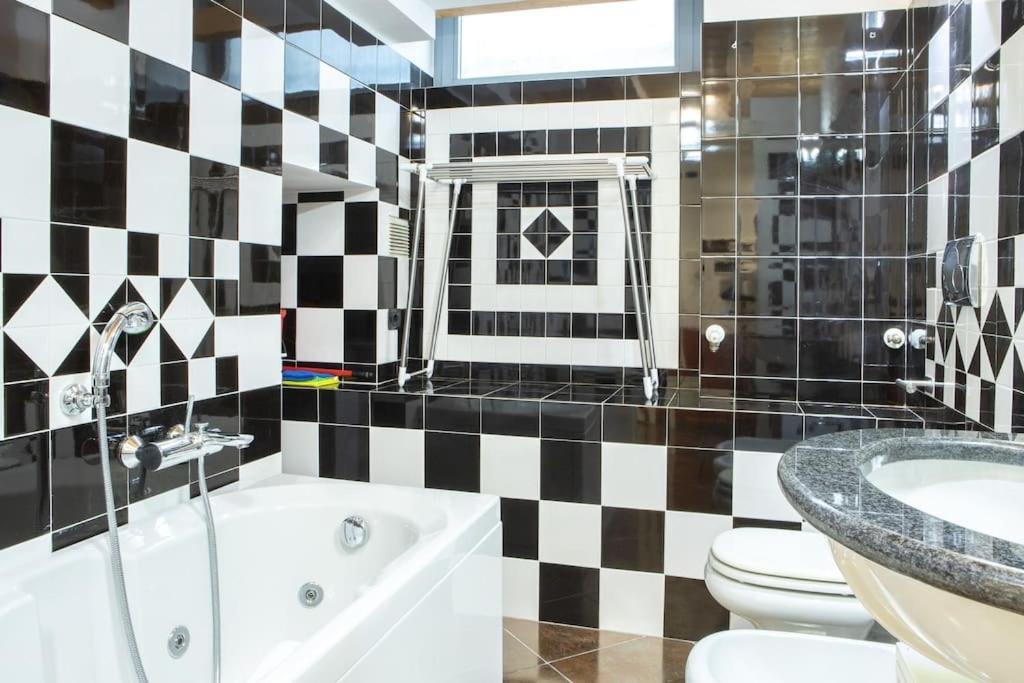 Comfortable Flat In Porta Romana Mediolan Zewnętrze zdjęcie